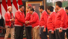 Prof Masrukhi Sebut Jumlah Peserta Festival Tenis Profesor di Atas Ekspektasi