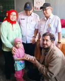 Dekot Cempaka Putih Gandeng CSR Atasi Stunting, Ibu Balita Alhamdulillah Dapet Telur Bergizi