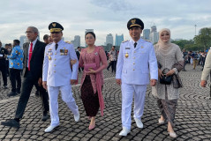 Pasangan Gubernur dan Wakil Gubernur Jateng Ahmad Luthfi-Gus Yasin Tiba Lebih Awal di Monas untuk Pelantikan