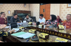 DPRD Pesawaran Komitmen Perjuangkan Nasib Honorer