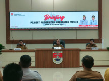 Hari Pertama Kerja Bupati Elfianah Gelar Rakor Ajak OPD Kerja Serius