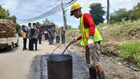 Sambut Lebaran, 15 Ruas Jalan di Kendal Diperbaiki