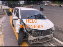 Pajero Sport Camat Labuhan Ratu Dihajar Toyota Calya di Sumur Batu