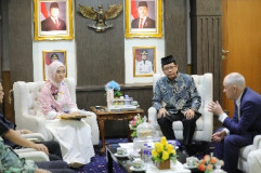 Wagub Jihan Terima Kunjungan Rektor UIN dan Wakil Rektor Bidang Hubungan Internasional Universitas Negeri Tomsk Rusia