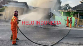 Kios Tambal dan Pertamini Ludes Terbakar di Sukamaju, Telukbetung