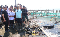 Gubernur Coba Hidupkan Wisata Pantai Kramatsari Pemalang yang Hilang Ditelan Abrasi