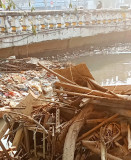 Keterlaluan, Kali Ciliwung Pangeran Jayakarta Numpuk Sampah Jadi Kotor dan Bau, Gubernur Pramono Harus Tahu