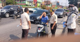 Samsat I Rajabasa Gencar Sosialisasikan Program Pemutihan Pajak Kendaraan di Dua Titik Strategis