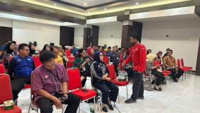 65 Kasek dan Guru PJOK SD di Banyumanik Ikuti Orientasi Kepalangmerahan