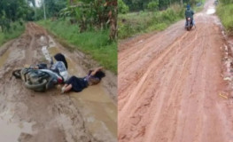 Tolong Pak Bupati Tubaba, Seragam Saya Jadi Kotor