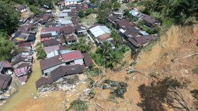 Bencana Sumatera, Dugaan Kejahatan Manusia dan Korporasi di Balik Banjir dan Longsor