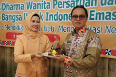 Partinia Imbau ASN Bijak Bermedia Sosial dan Jaga Kondusifitas Lampung Barat