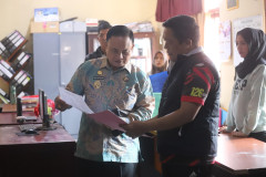 Wabup Lampung Barat Sidak di Hari Kejepit, Tegaskan Disiplin ASN Awal Tahun 2026 Lampung Barat