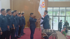 Taufik Lantik Pengurus KONI Way Kanan