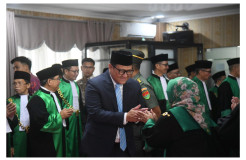 Ketua DPRD Provinsi Lampung Hadiri Wisuda Purna Bhakti Ketua Pengadilan Tinggi Agama Bandar Lampung