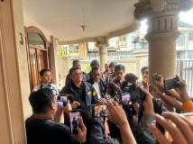 Bareskrim Polri Menggeledah Toko Emas di Surabaya, Terkait Pencucian Uang Sekitar Rp 25 Triliun