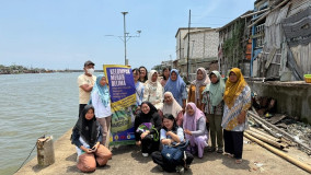 Tim FTIK USM Bekali Perempuan Tambakrejo Literasi Digital untuk Tingkatkan Income