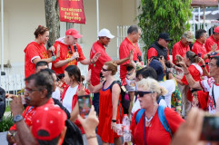 Sport Tourism Jateng Mendunia! Ribuan Pelari Berkostum Merah  Ramaikan Interhash 2026