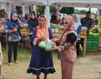 Pasar Murah Pemkab Mesuji Ringankan Beban Masyarakat
