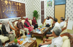   Bupati Mesuji Sambut Kunjungan Tim Dosen IPDN, Bahas Peran ASN dalam Penguatan SPBE