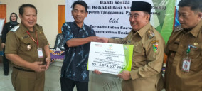 Bupati Tanggamus Launching Bantuan ATENSI Kemensos Senilai Rp1,07 Miliar untuk 562 Warga