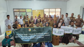 Baznas dan Pemkab Tubaba Hadir untuk Korban Kebakaran Pasar Mulya Kencana