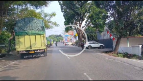 Jelang Kedatangan Presiden Prabowo ke Munas HIPMI, Antrean Truk Solar di SPBU Garuntang Picu Penyempitan Jalan