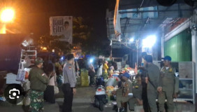   Pemkab Tanggamus Terus Genjot Penertiban Pedagang di Pasar Gisting