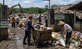 800 Ton Sampah Masuk Tiap Hari, TPA Bakung Siaga Hadapi Ancaman Kebakaran Belajar Dari Kebakaran 2024