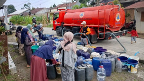 16 Daerah Siaga Kekeringan, Pemprov Jateng Guyur 3,2 Juta Liter Air Bersih