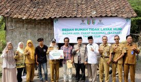 Wujud Kepedulian, Pemkab Gandeng BAZNAS Pesawaran Bedah Rumah Warga