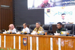 Sambut Hari Kemerdekaan, Sekjen Kemendagri Dorong Bulog dan Pemda Gencarkan Gerakan Pangan Murah