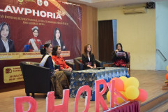 Ungguli Finalis se-Jawa, Kirana Putri dari SMAN 7 Semarang Juarai Lawphoria FH USM
