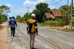 PUPR Mesuji Terus Bangun Dan Perbaiki Jalan untuk Konektivitas dan Ekonomi Warga
