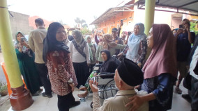 -  292 Alat Bantu Kesehatan Disalurkan Pemkot Bandarlampung, Kursi Roda Paling Banyak