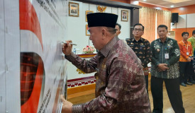 Apip Inspektorat Tanggamus Teken Fakta Integritas , Bupati:  Bukan Sekedar  Seremoni