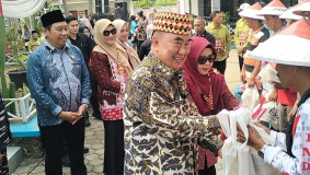 50 Perahu Hias Meriahkan Launching Seafood Muara Indah, Bupati Tanggamus Dorong Pengembangan Wisata Pesisir
