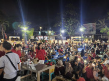 Warga RW 7 Kelurahan Babatan, Kecamatan Wiyung Surabaya 