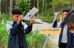 Dukung SDGs ke-7, Tim KKN-T 112 Undip Pelopori Pemasangan PJU Tenaga Surya di Dusun Kaliduren