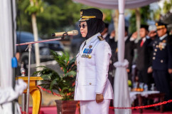 Bupati Elfianah Pimpin Upacara HUT RI ke-81
