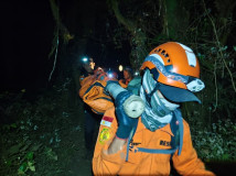 Jenazah Pendaki yang Jatuh ke Kawah Gunung Slamet Tiba di Basecamp Permadi Guci