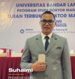 Riset Pariwisata Bahari Berkelanjutan Antarkan Suhaimi Menjadi Doktor Keempat UBL