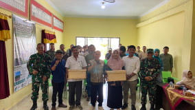 Pagar Lebah Jadi Senjata Alami Tekan Konflik Gajah di Way Kambas, Warga Bisa Raup Jutaan Rupiah