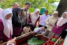 Mahasiswa KPM Unsiq Kelompok 44 Berdayakan Warga Tlagawera Lewat Aquaponik dan Inovasi Olahan Pangan Cegah Stunting