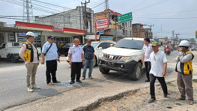 Jalan S Pematang -Budi Aji Segera Dicor, PUPR Mesuji Mulai Ukur Ruas Jalan