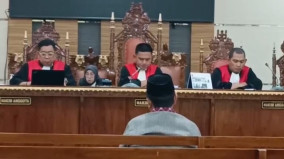 Tim Hukum Arinal Djunaidi Minta Dakwaan JPU Batal Demi Hukum