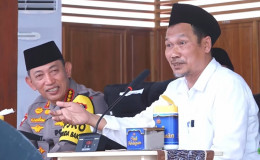 Pesan Sejuk Kapolri dan Gus Baha di Rembang, Sinergi Ulama-Umara Kunci Jaga Keutuhan NKRI
