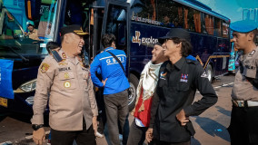 Massa aksi bubar