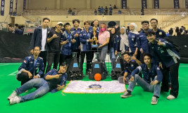 Banggakan Kampus, Tim Robot Sepak Bola Beroda USM Raih Podium Juara 3