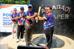 Dari Grobogan ke Semarang, Kirab Api Abadi Mrapen Resmi Buka Rangkaian Porprov 2026